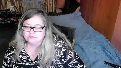 Lana online show from 02.27.25