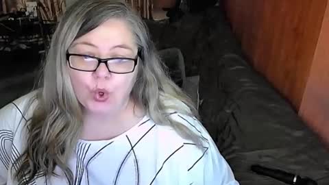 Lana online show from 03.03.25