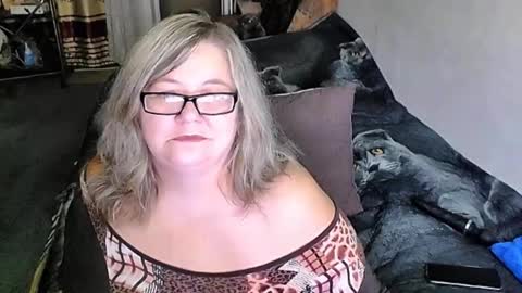 Lana online show from 09.29.25