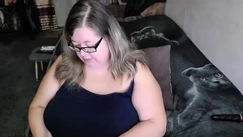 Lana online show from 02.20.26