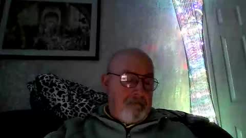 Snapshot of twatcockandballs chatting on 10.27.25 twatcockandballs online show from 10.27.25