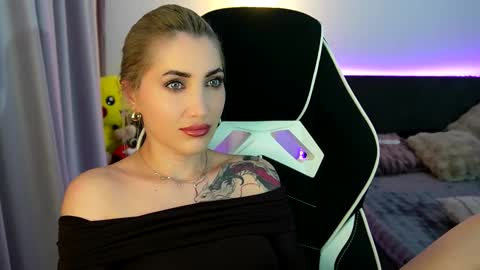 MayCarrey online show from 03.19.26