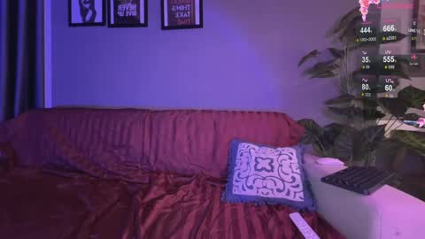 Snapshot of twicefuck chatting on 09.17.25 twicefuck online show from 09.17.25