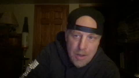 Snapshot of twiinsoul chatting on 12.11.24 twiinsoul online show from 12.11.24