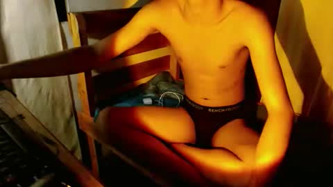 twink_cristian27 online show from 12.03.25