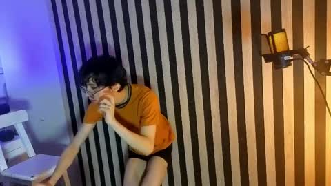 Snapshot of twink_sebas7 chatting on 04.16.26 Sebastin online show from 04.16.26