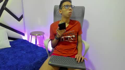 David online show from 10.21.25