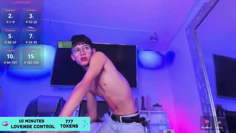T W I N  K I E     A L E X online show from 03.12.25