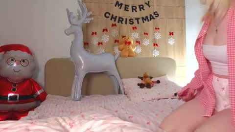 twinklefluff online show from 12.19.25