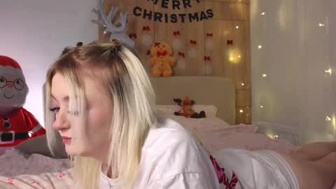 twinklefluff online show from 12.20.25