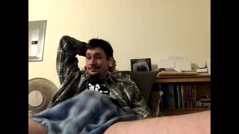 TwinkyMcgee online show from 11.03.25