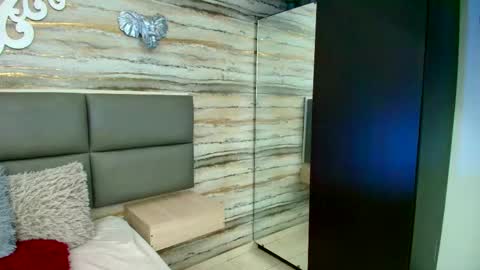 twinslovers_ online show from 11.05.25