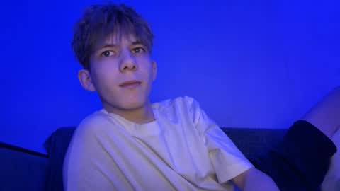 TwiShadow online show from 02.05.26