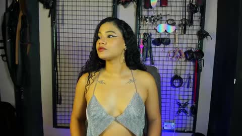 Snapshot of twisted_fantasy_ chatting on 01.26.25 Clio  Tadeo online show from 01.26.25