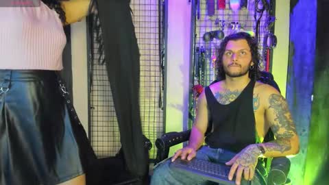 Snapshot of twisted_fantasy_ chatting on 10.04.25 Clio  Tadeo online show from 10.04.25