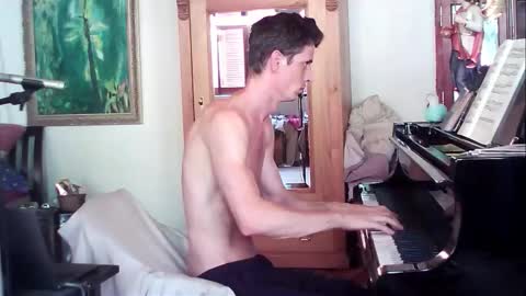 Snapshot of twoforallprivate chatting on 12.10.24 TobeBritta online show from 12.10.24