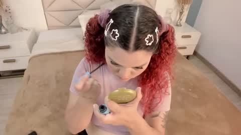 Snapshot of twwiiggy19 chatting on 02.22.26 Twiggy online show from 02.22.26