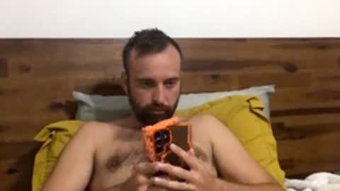Snapshot of txboytoy93 chatting on 05.19.26 txboytoy93 online show from 05.19.26