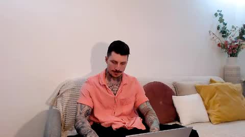 Snapshot of tyagodoll chatting on 05.13.26 tyagodoll online show from 05.13.26