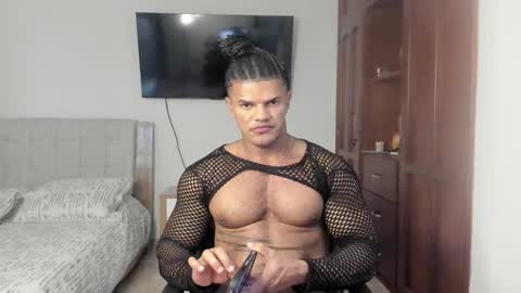 Yorquis Guzman online show from 10.09.25