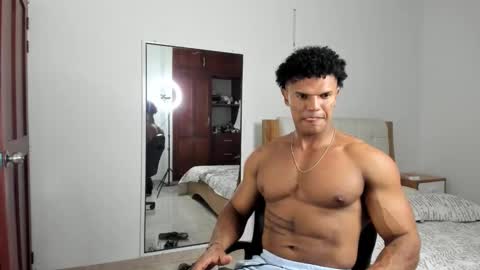 Yorquis Guzman online show from 03.03.26