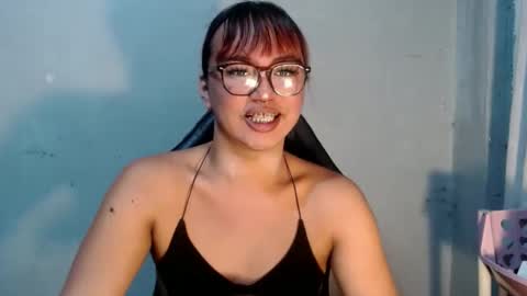 Snapshot of tyla_23 chatting on 02.21.26 Tyla online show from 02.21.26