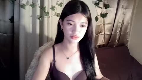 tyladine online show from 11.18.25