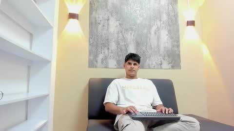 Snapshot of tyler_cody chatting on 01.13.26 tyler_cody online show from 01.13.26