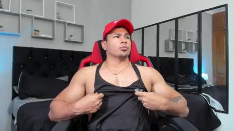 Snapshot of tyler_hank1 chatting on 02.15.26 tyler_hank1 online show from 02.15.26