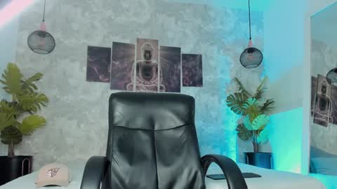 Tyler online show from 02.06.25