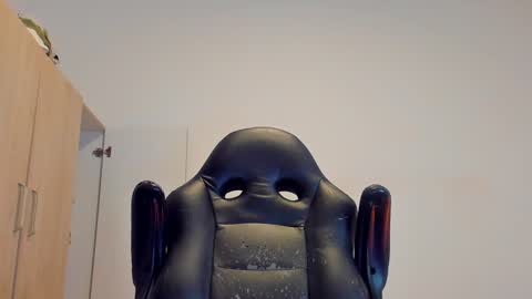     online show from 12.01.24