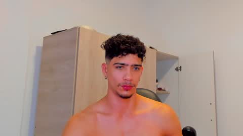     online show from 12.08.24