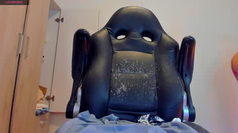     online show from 01.22.25