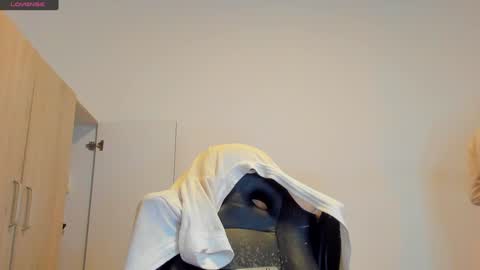     online show from 01.25.25