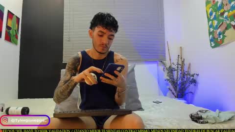 Snapshot of tylergiuseppe_ chatting on 02.14.25 tylergiuseppe_ online show from 02.14.25