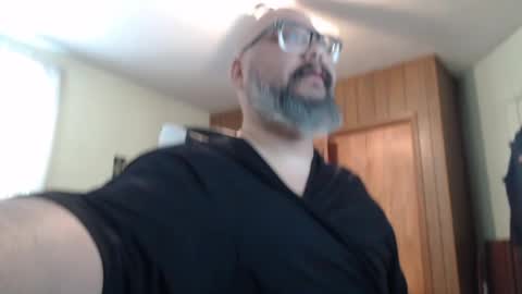 Tyler G Strings online show from 01.12.25