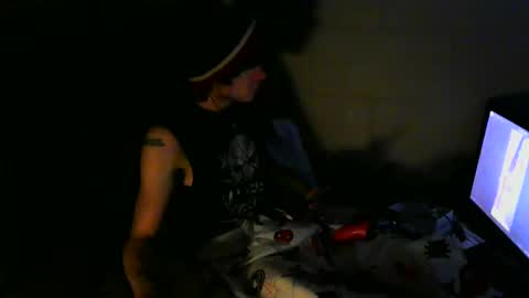 Snapshot of tylerlee199169 chatting on 01.06.25 Tyler online show from 01.06.25