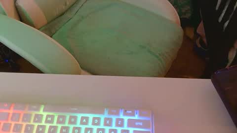 Snapshot of tylertytytyty chatting on 05.16.26 Tyler online show from 05.16.26