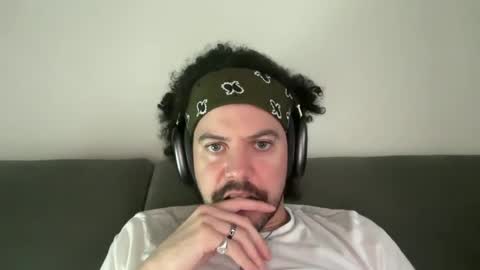 Tyleruzi online show from 12.19.24