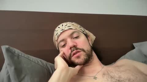 Tyleruzi online show from 01.16.25