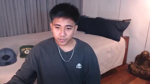 Snapshot of tylerwatson22 chatting on 12.17.24 tyler online show from 12.17.24