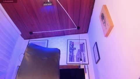       online show from 11.29.25