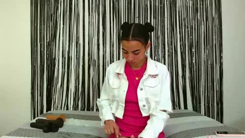 Snapshot of tylor_martinez chatting on 01.06.25 Tylor Martinez online show from 01.06.25