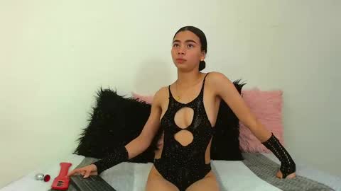 Snapshot of tylor_martinez chatting on 01.14.25 Tylor Martinez online show from 01.14.25