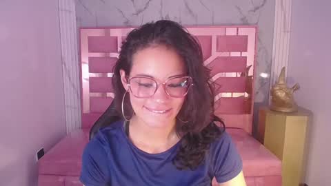 Snapshot of tyna_ch chatting on 12.17.24 TYNA online show from 12.17.24