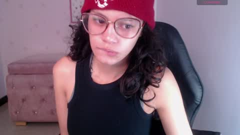 Snapshot of tyna_ch chatting on 07.15.26 TYNA online show from 07.15.26
