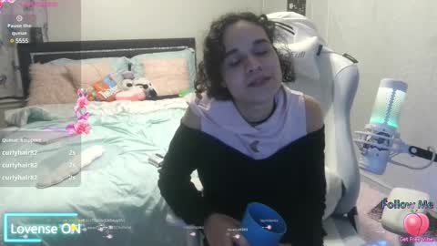 Snapshot of tyra_liana chatting on 02.06.25 Tyra Liana online show from 02.06.25