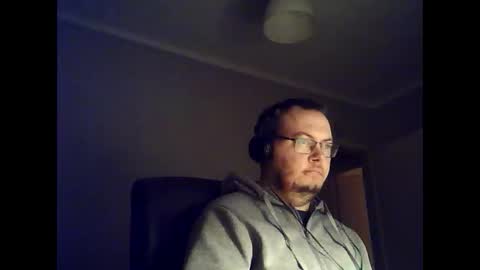 Snapshot of tyradi1991 chatting on 12.31.24 tyradi1991 online show from 12.31.24