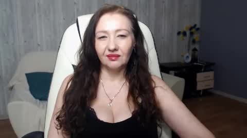 Snapshot of tyramories chatting on 02.14.26 tyramories online show from 02.14.26