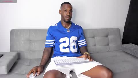 Snapshot of tyron_rulers chatting on 02.24.25 Dvid Rullers online show from 02.24.25